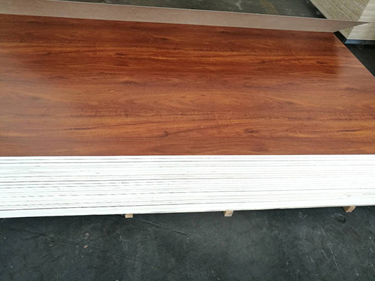 1 實木多層家具板.jpg
